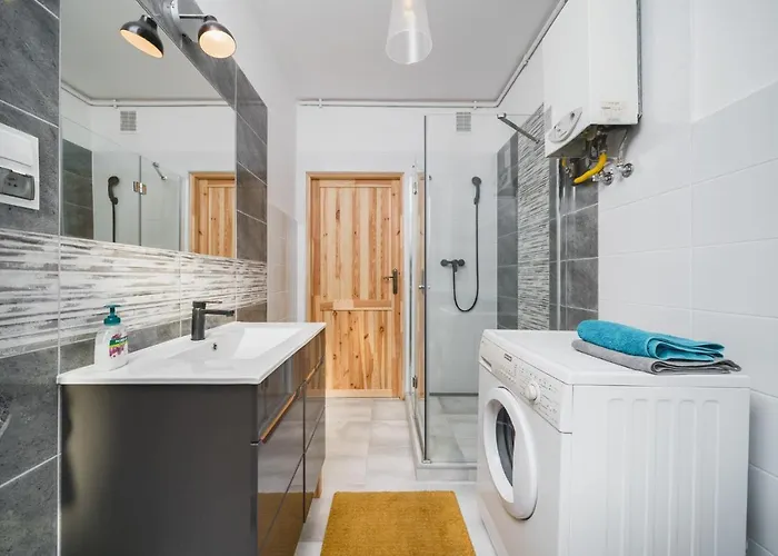 3 Bedroom In The Heart Of Cracow - By Upstairs *