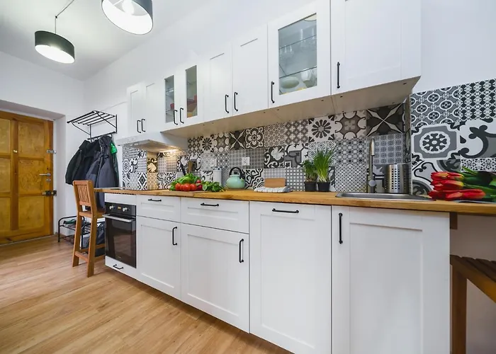 Appartement 3 Bedroom In The Heart Of Cracow - By Upstairs Cracovie