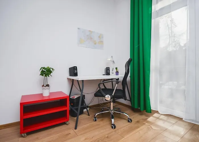 3 Bedroom In The Heart Of Cracow - By Upstairs *